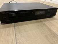 Luxman compact disc D-100