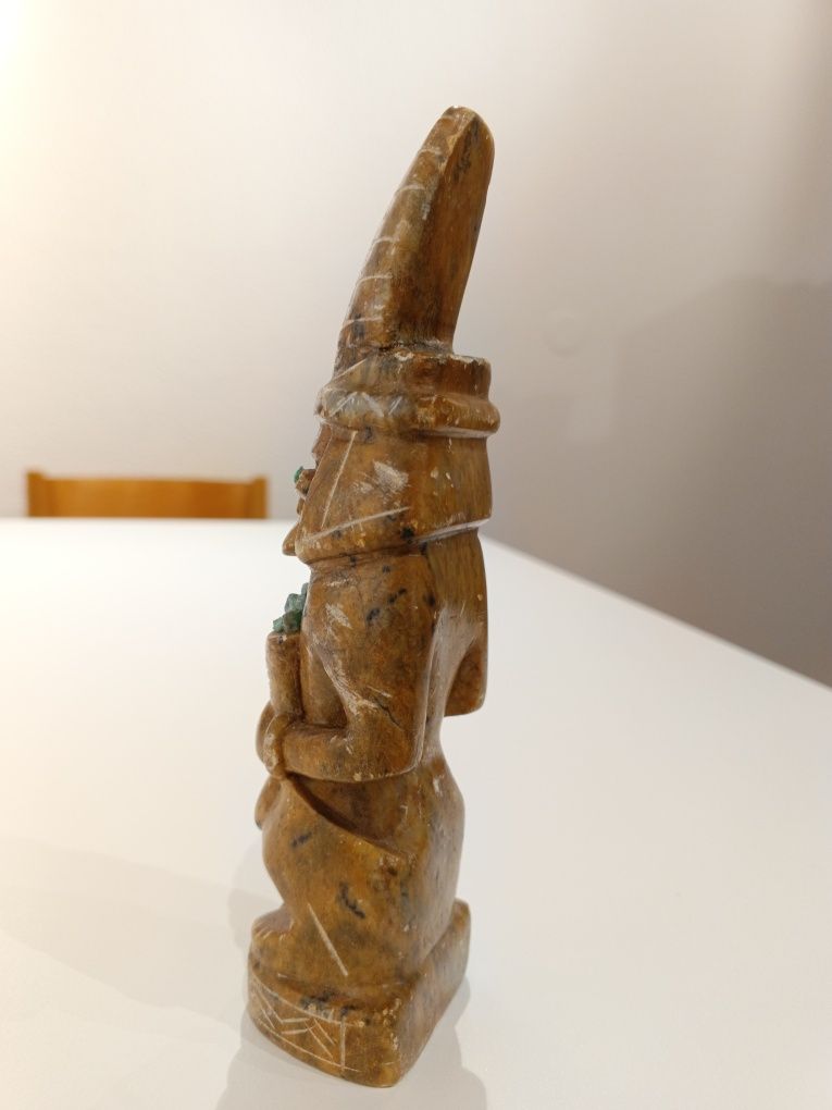 Aproveita figura com ESMERALDA!