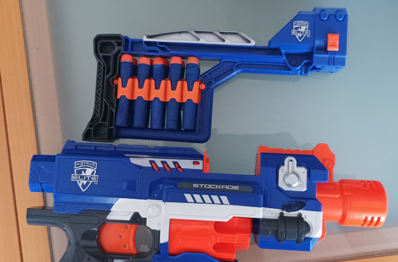 Pistola Nerf N-Strike Elite Stockade Blaster