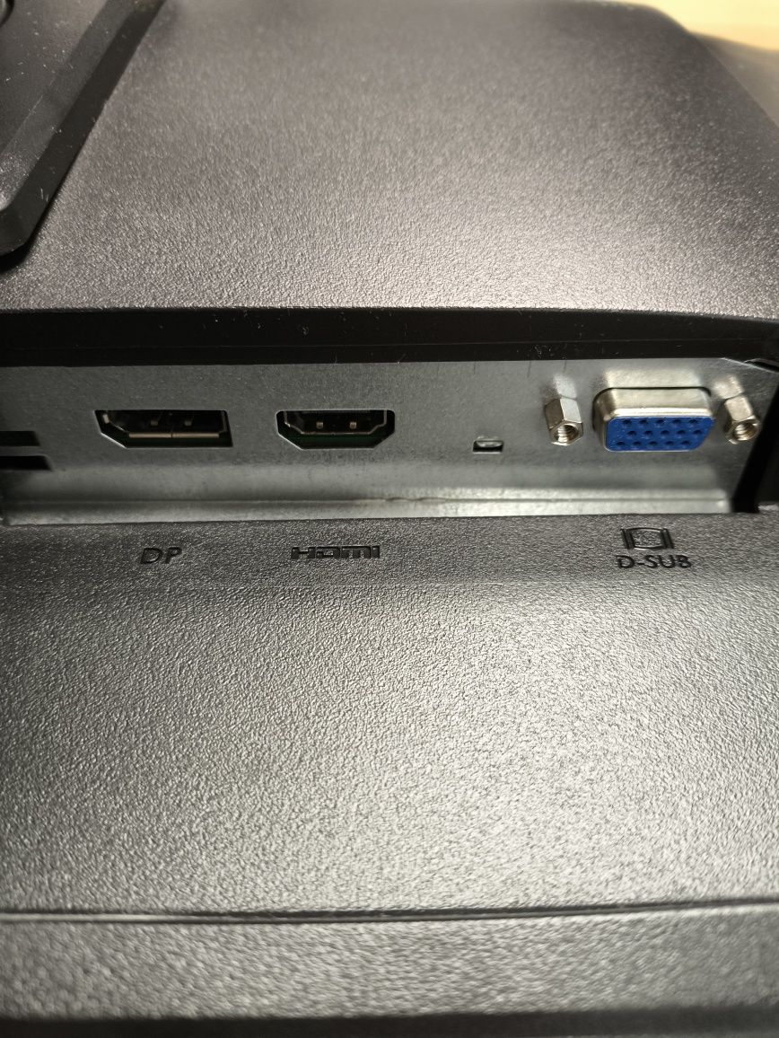 Monitor IIYAMA 21,5"