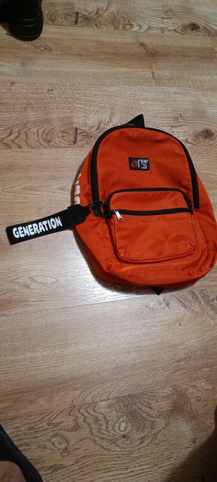 Продам рюкзак кольоровий