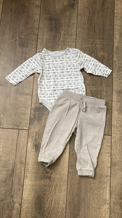H&M Bambini komplet niemowlęcy body spodnie dresowe bawełna 74