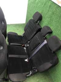 Комплект задніх сидінь для mitsubishi outlander XL 2007-2012 рр