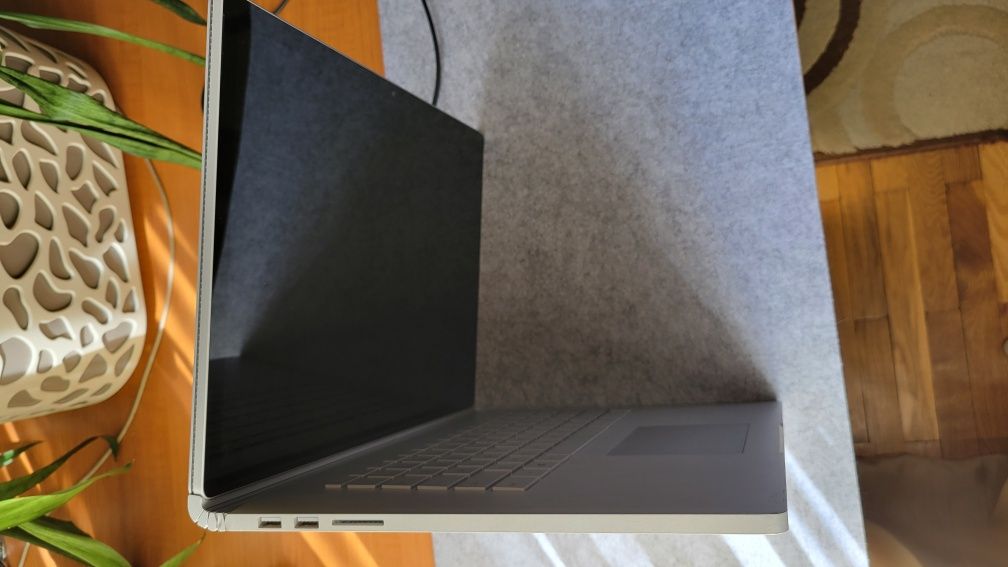 Surface book 3 15inch | 1660ti 6gb| 32/512