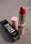 Lśniąca szminka Hydramatic Shine Avon odcień Carmine