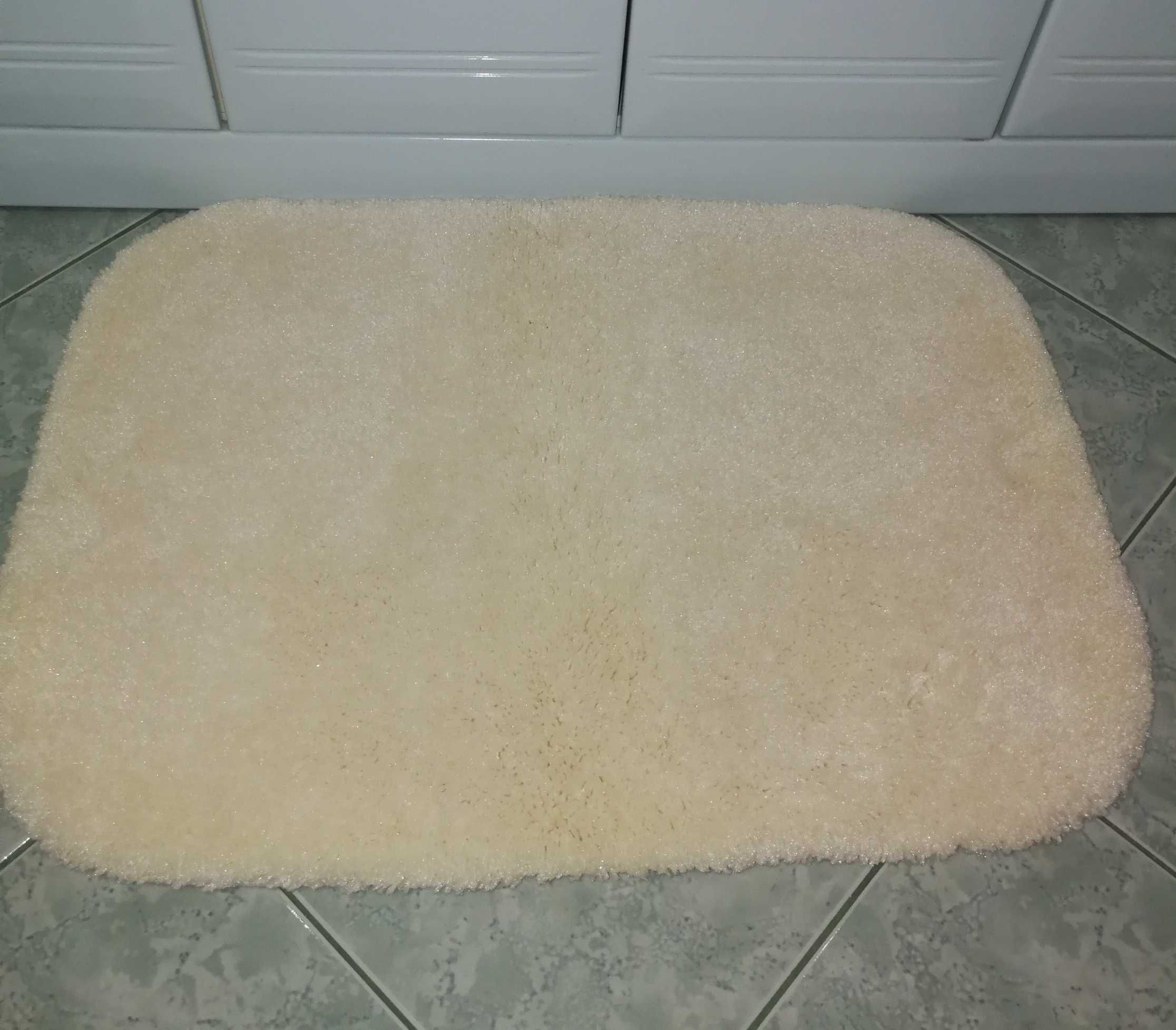 Dywaniki Łazienkowe pod WC i umywalkę w kolorze Ecri  Nowe