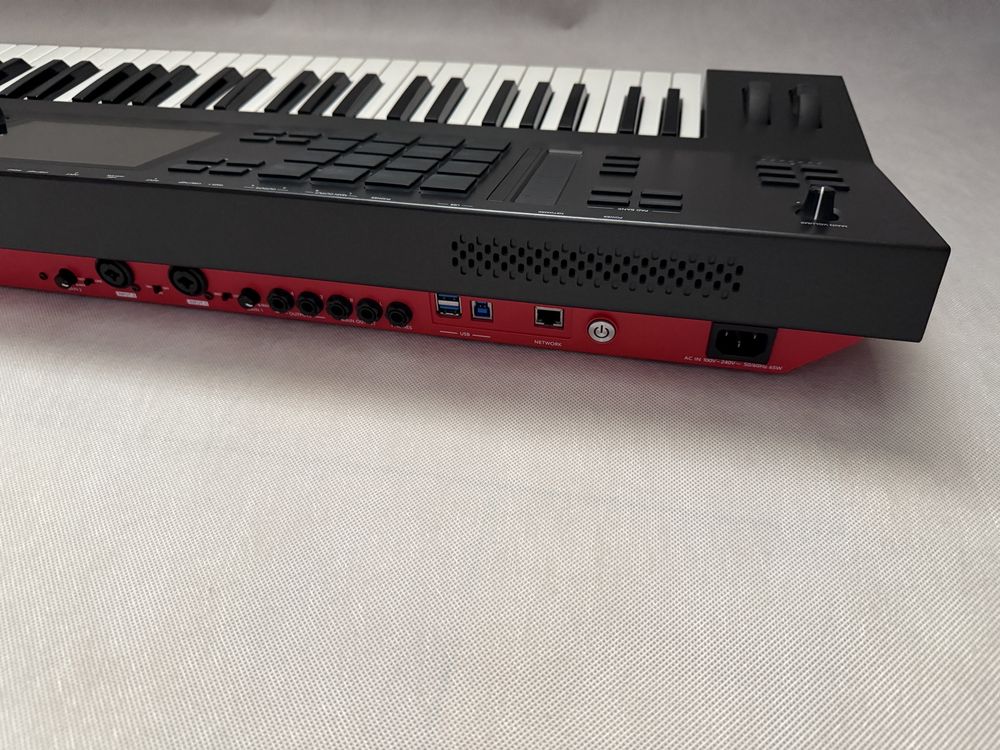 Akai Mpc Key 61 standalone + 1TB dysk