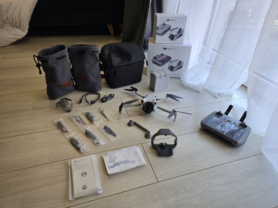 DJI Mini 4 Pro Fly More Combo + RC 2 + Care Refresh | Stan jak nowy!!!
