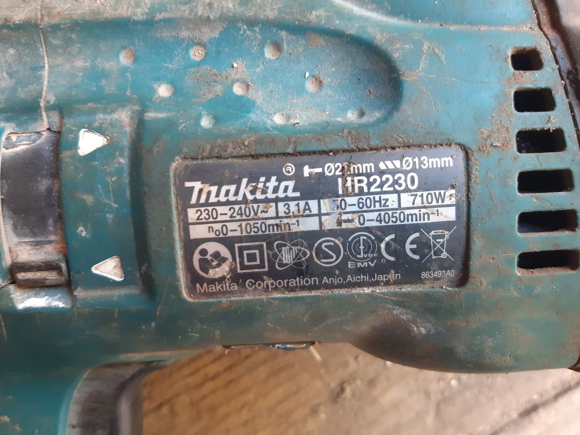 Дрель Bosch PSB750 перфератор Интерскол П-22/620ЄР  Makita HR2230