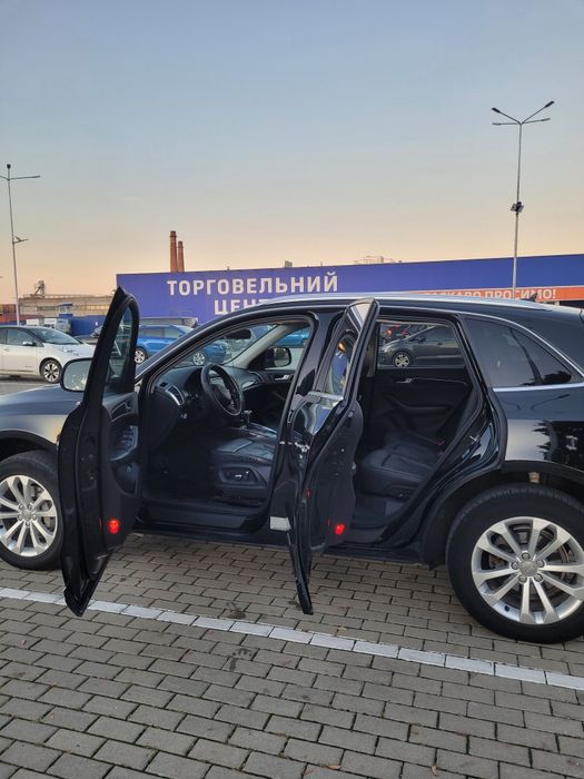 Ауді Q5 2014 року 2.0 бензин