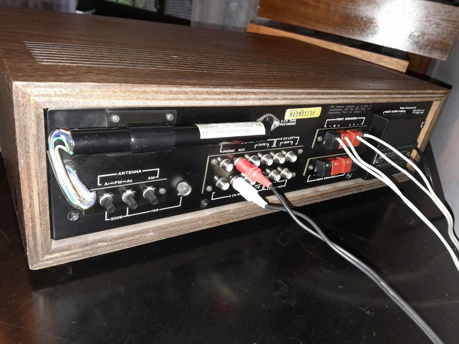Amplificador Receiver Sansui