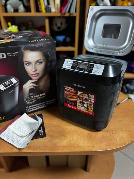 Хлібопеч REDMOND RBM-1905