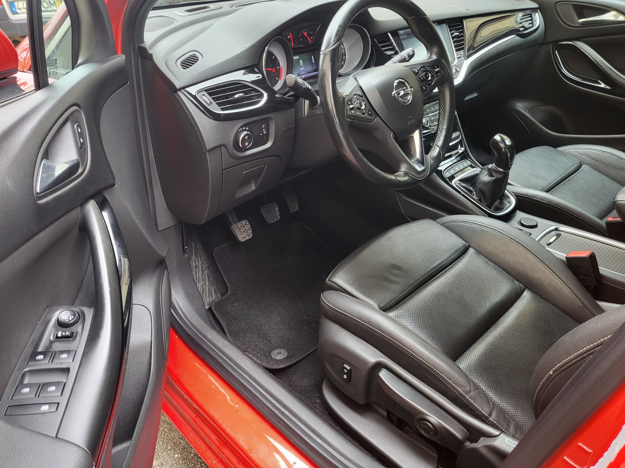Opel astra K 136cv (reservado)