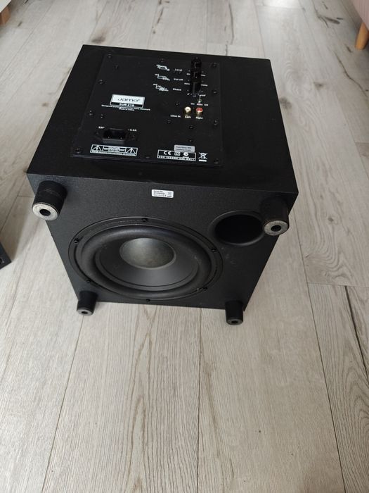 Subwoofer Jamo 210