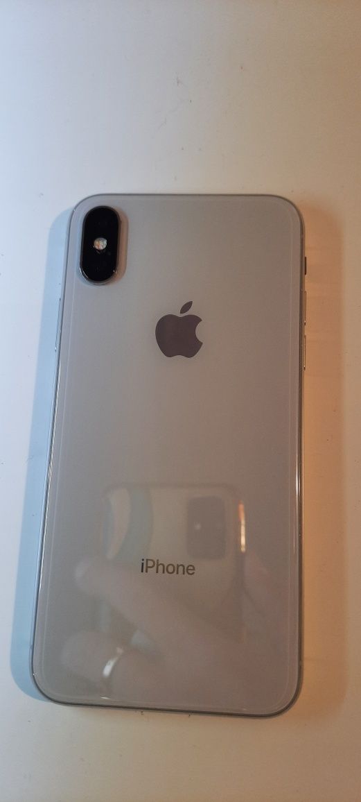 IPhone X 64gb Чистый Амереканец,акб 100%