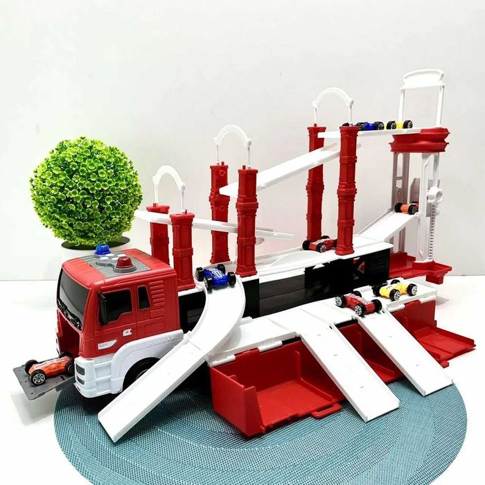 Трейлер/фура ігровий гараж/трек 2в1  два кольори (660-S17-18)