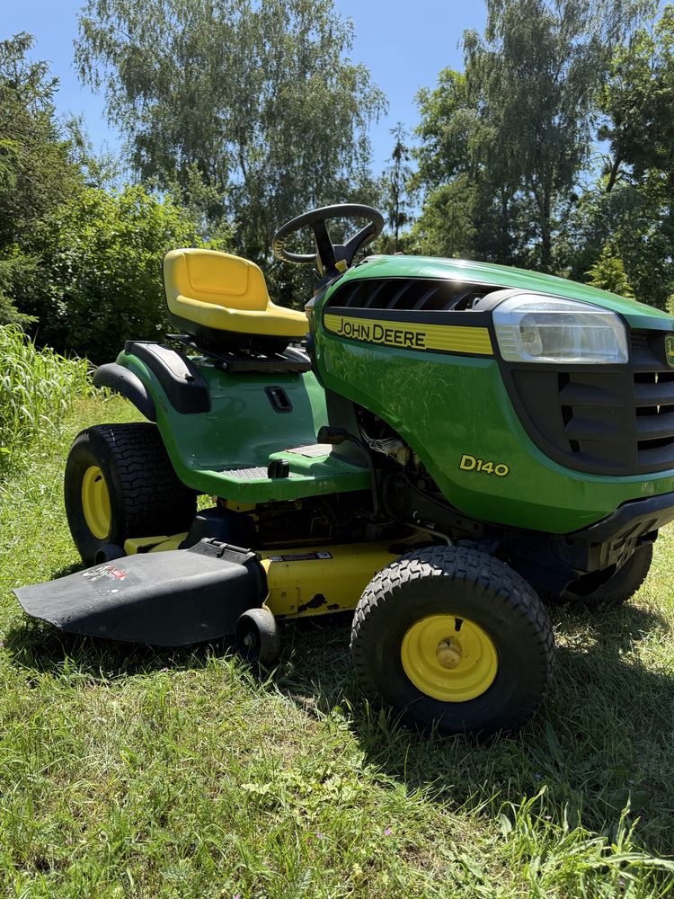 Traktorek kosiarka John Deere D140 ciągniczek