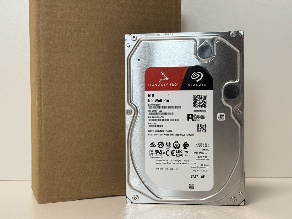 жорсткий диск Seagate IronWolf Pro 6TB ST6000NE000