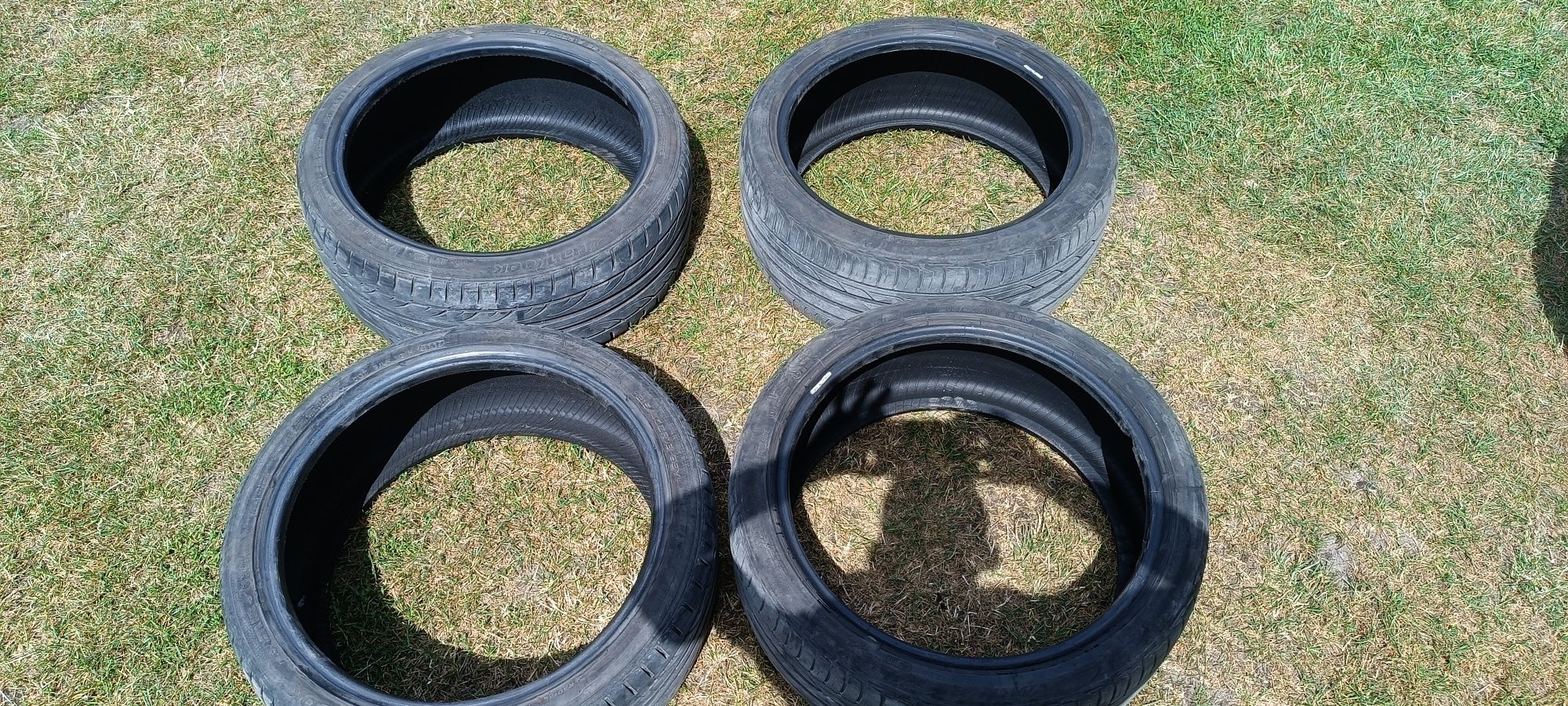 Opony 215/40 R18