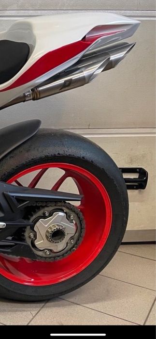 Escapes mv agusta f4