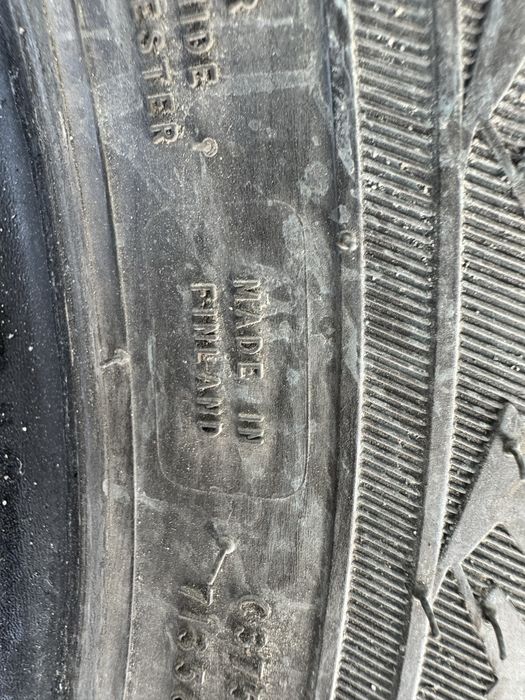 205/65/16 цешка 2022 рік Nokian hakkapelita виробник Фінляндія