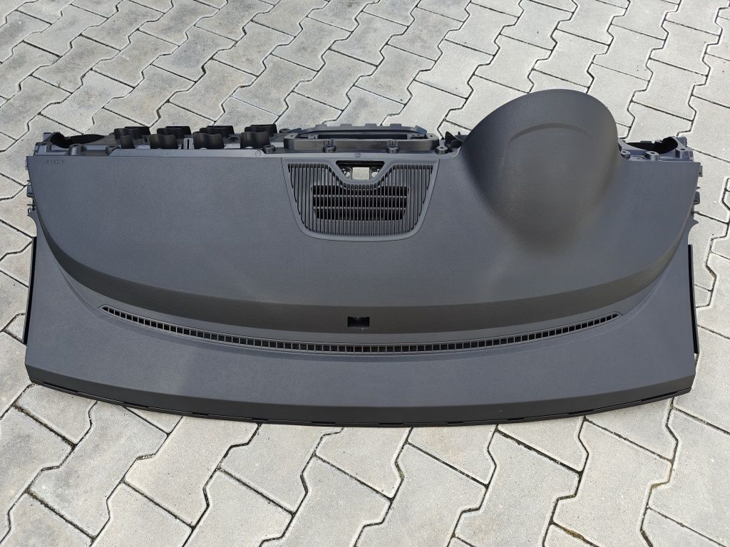 Deska rozdzielcza konsola citigo Volkswagen UP lift