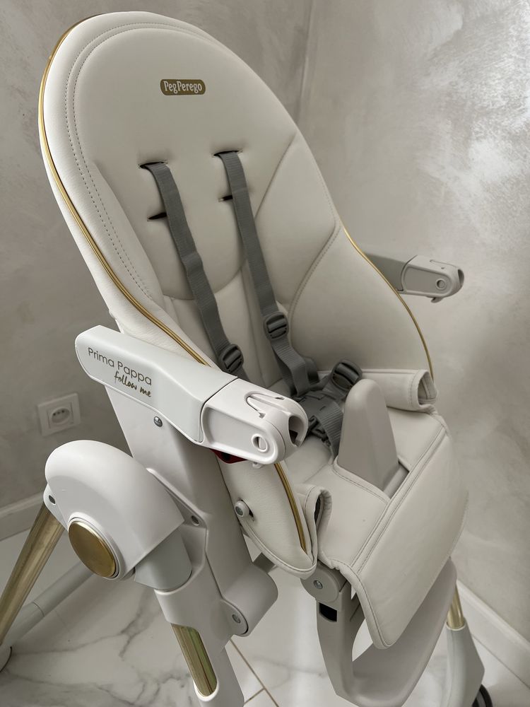 Стілець для годування Peg Perego Prima Pappa Follow Me Gold