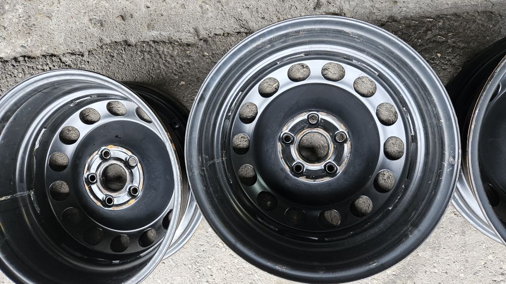 Felgi vw 5x112  16 cali