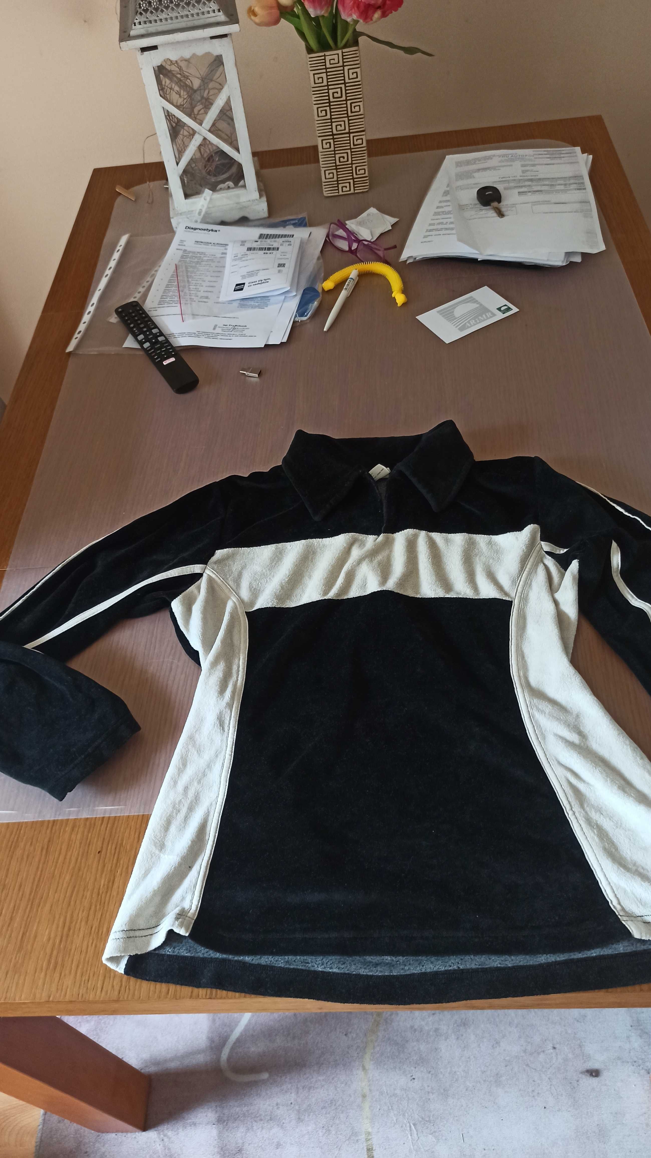 Aksamitna bluzka bluza dopasowany dres 38
