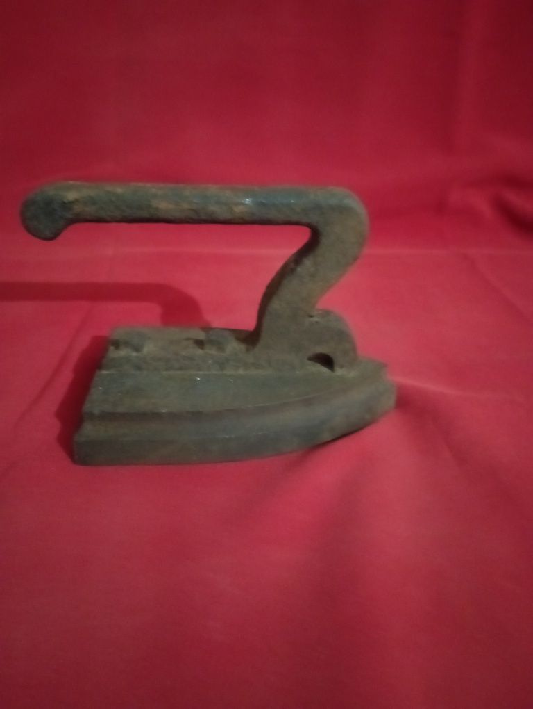 Ferro Engomar Antigo