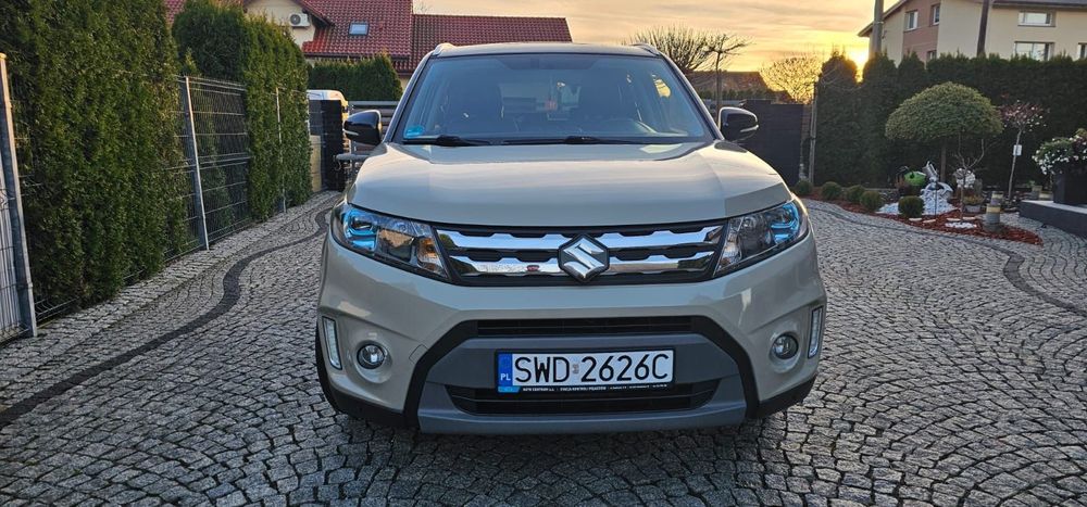 Suzuki Vitara 1 właściciel w kraju, klima, automat, 1.6 ben bezwypadkowy, panorama