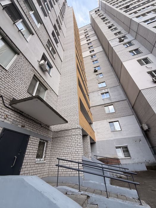 Продам 2-ух ком квартиру Созидатель