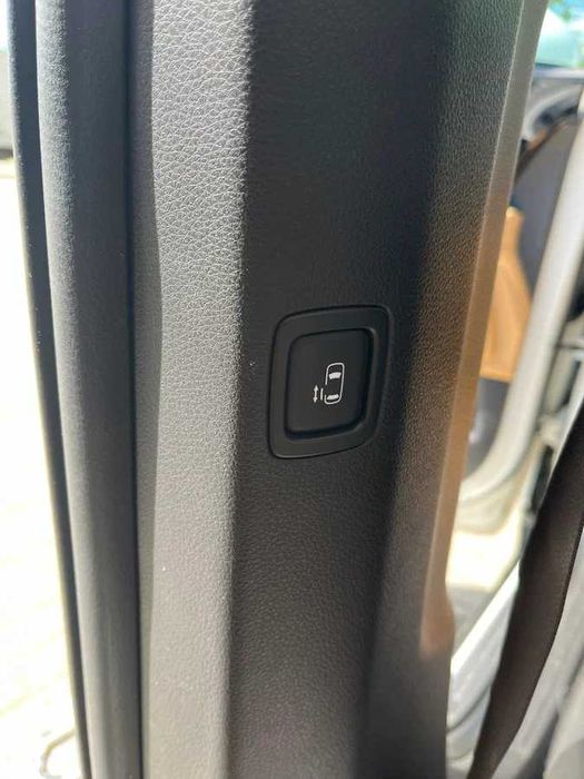 2021  Kia Carnival 2.2 9 місна  дизель максимальна компл