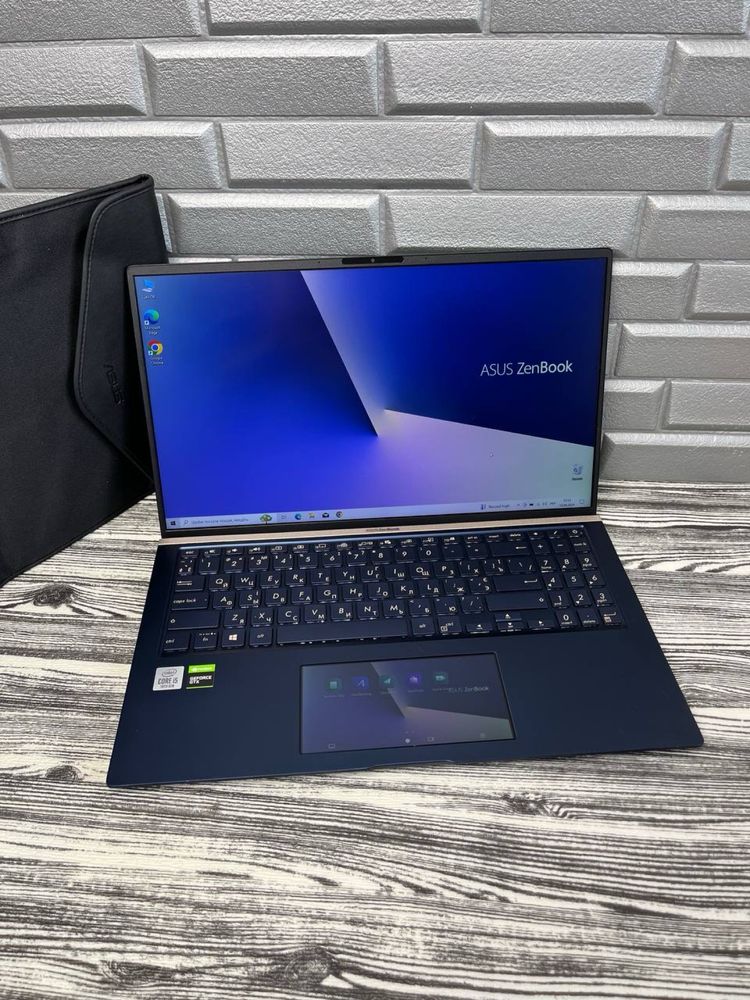 Asus i5-10/GTX1650/8Gb/SSD 1Tb Zenbook UX534 ігровий ноутбук