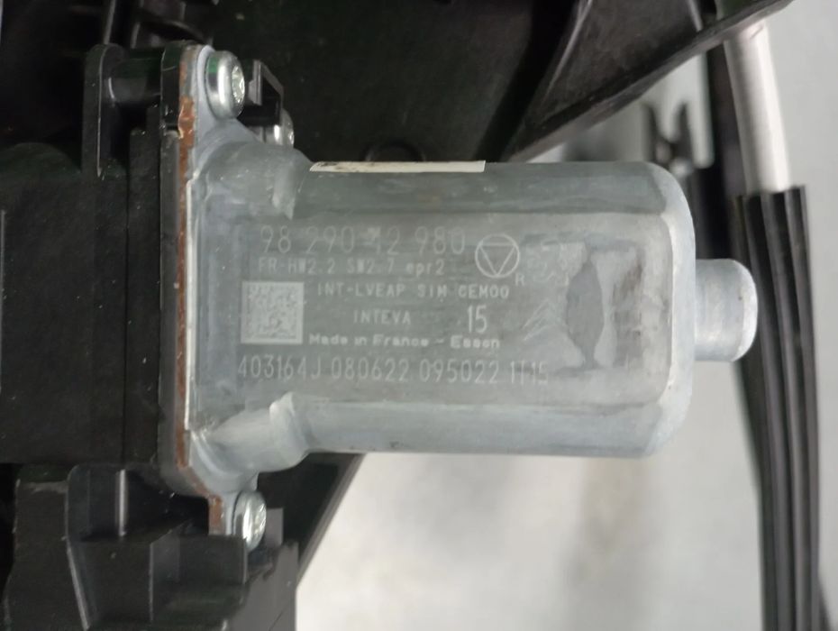 Elevador vidros frente direito PEUGEOT 208 II