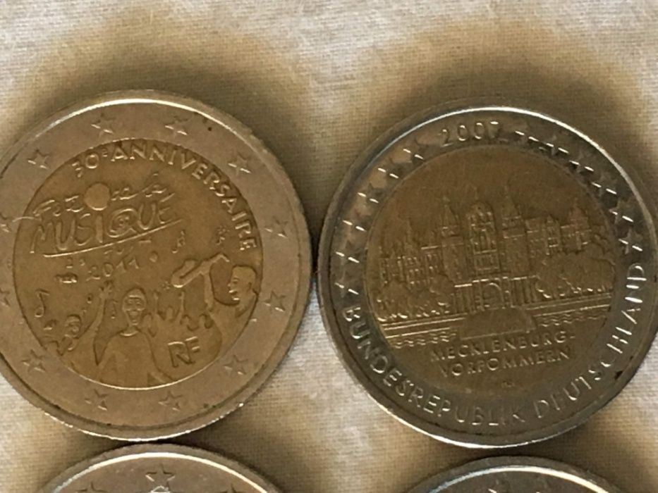 Moedas comemorativas de 2 Euros