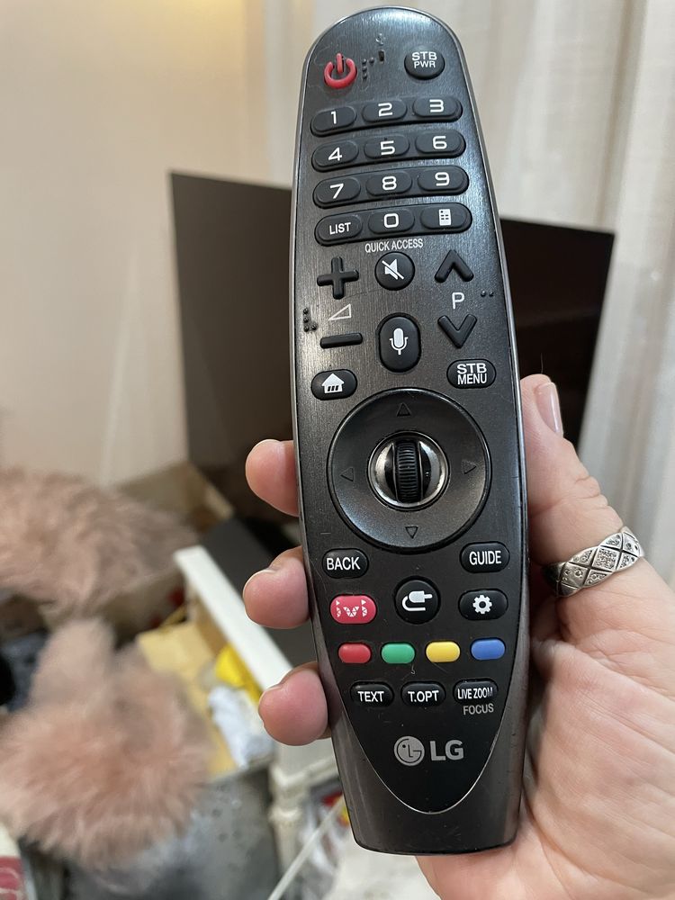 Телевизор LG OLED55B8