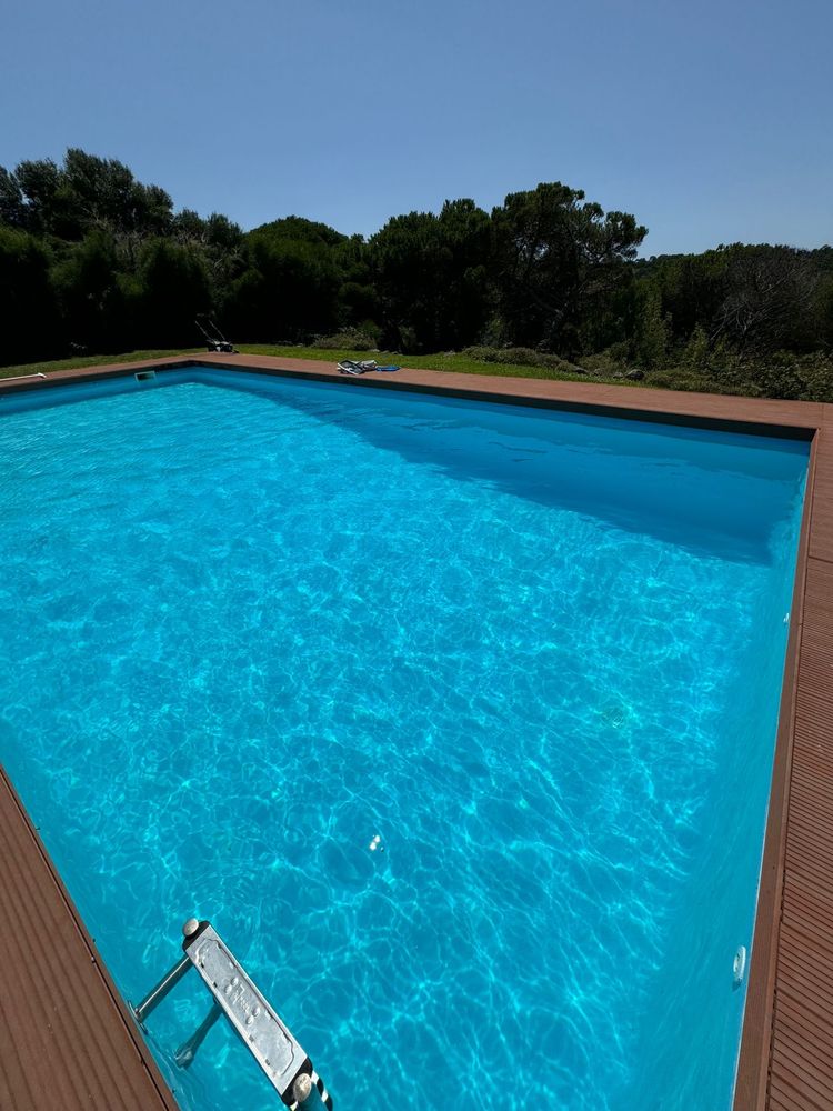 Limpeza - Manutenção de Piscinas