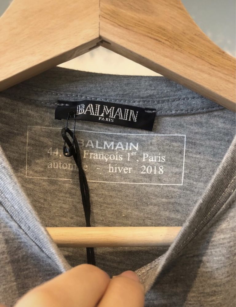 T-shirt cinzenta da Balmain
