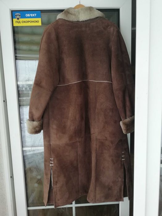 Шикарная  женская дублёнка (канадка) 54 размер.