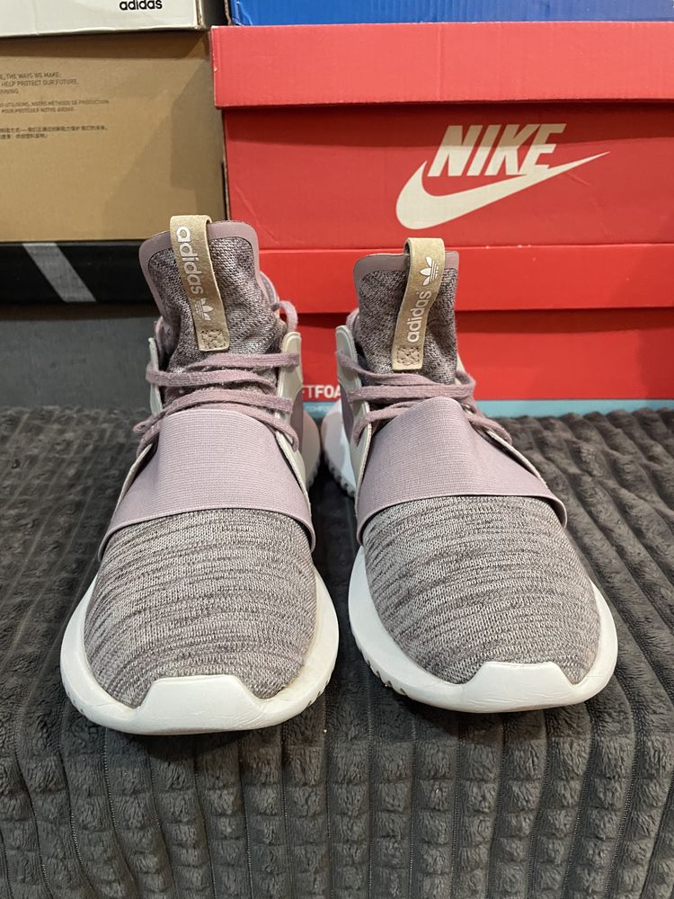Жіночі кросівки Adidas Tubular 39(245мм) оригінал