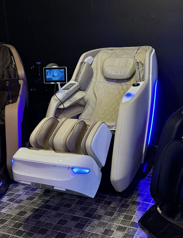 Nowy Fotel Masujący RELAX Zero Gravity 4D 25 programów automatycznych