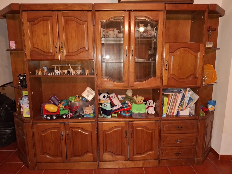 Móvel de sala em madeira