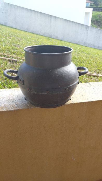 Pote antigo cobre
