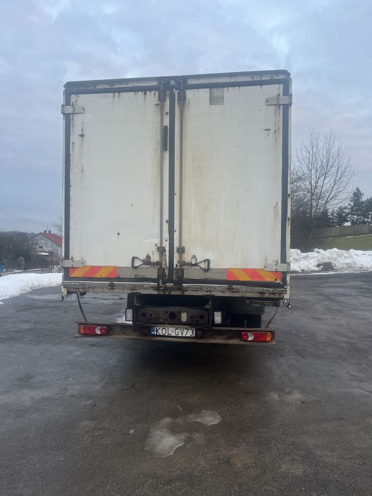 Renualt midlum 220 dci 2004 r