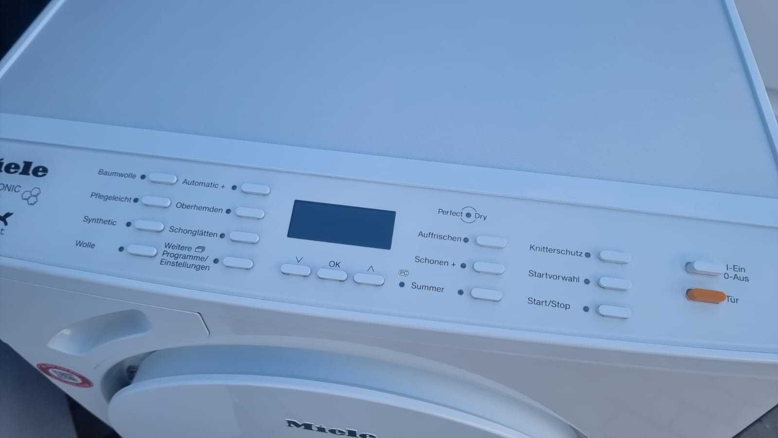 Zestaw Miele. Pralka W 6749 + suszarka z pompą T 9747 WP, 7kg, menu PL