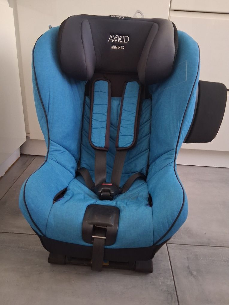 Fotelik Axkid Minikid 2.0 0-25kg + akcesoria