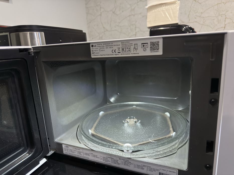 Vendo microondas com grill lg como novo