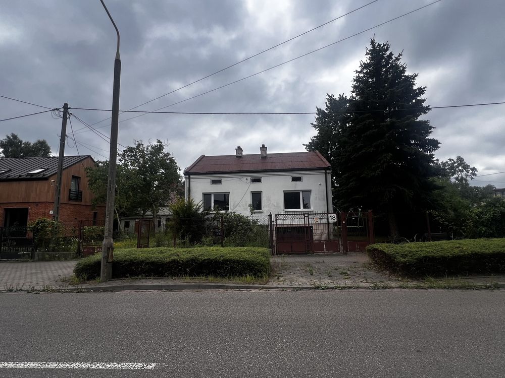 Dom z działka w centrum konstancina BEZPOSREDNIO