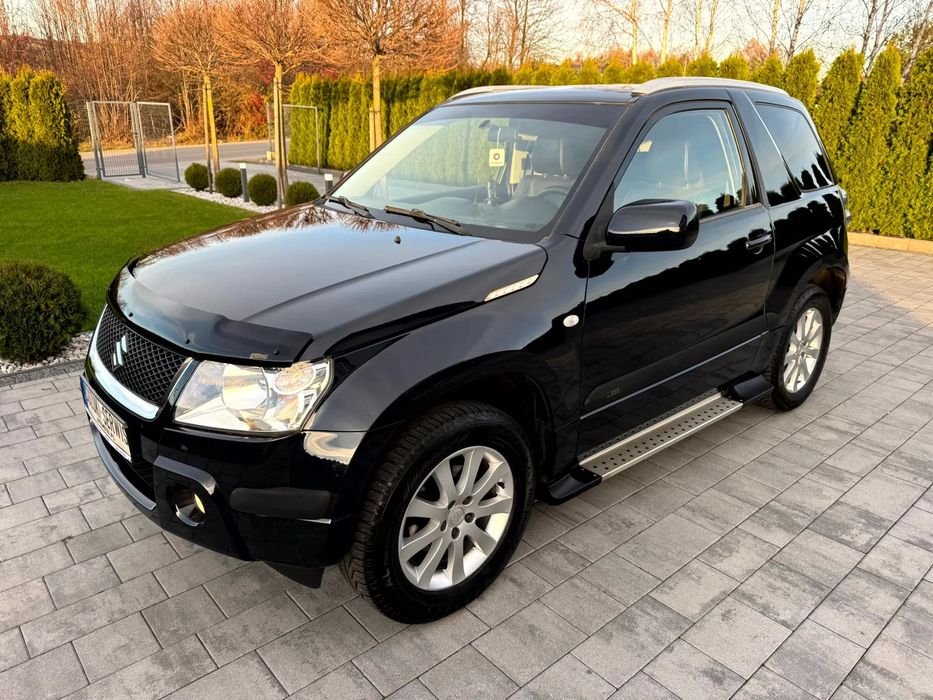 Suzuki Grand Vitara Black&white* 100%BEZWYPADKOWA * bez korozji * tylko 113 tys.km